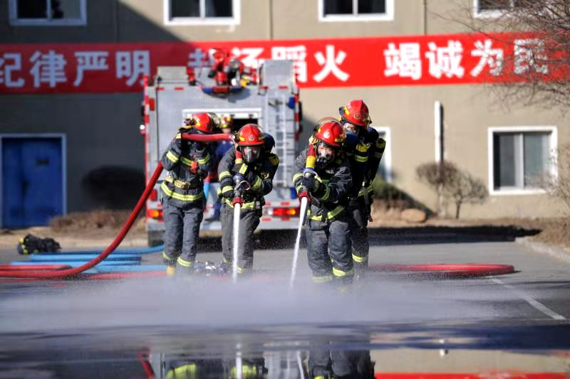 啟工消防救援站：為什么戰(zhàn)旗總能插在急難險重之前？