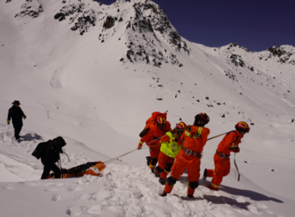 西藏：點(diǎn)贊“雪域藍(lán)焰”！總隊(duì)再添全國(guó)119消防先進(jìn)集體和先進(jìn)個(gè)人