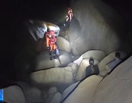 【新聞直播間】兩人被困礁石群 消防緊急救援