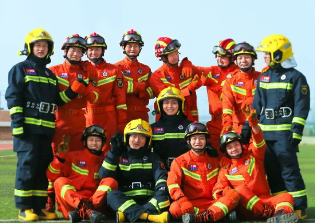 青春之火，點(diǎn)燃了我！